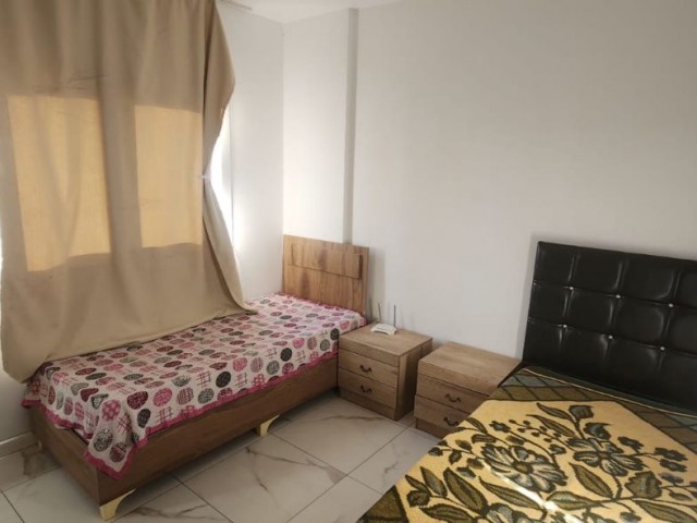 2+1 MÖBLIERTE WOHNUNG MIT AUFZUG IN DER REGION NICOSIA YENISEHİR.