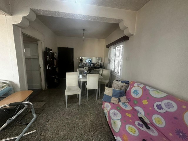 TAŞKINKÖY BÖLGESİNDE 3+1 130 M2 2 WC +1 BANYO EŞYALI DAİRE