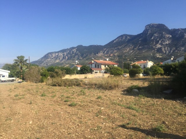 A BUILDING PLOT in  KYRENIA , Karşıyaka village : Contact : Doğan Boransel 0533-8671911