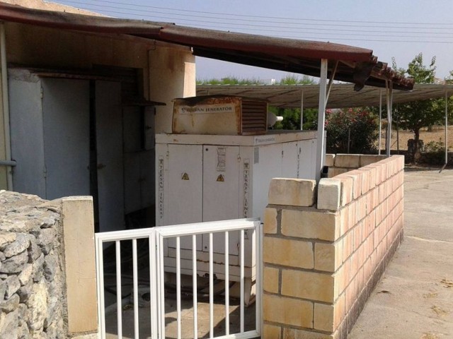 URGENT FOR SALE KYRENIA AREA FOR SALE BUNGALOWS