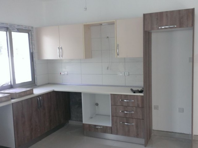  NEAR KYRENIA 1+1 FLAT