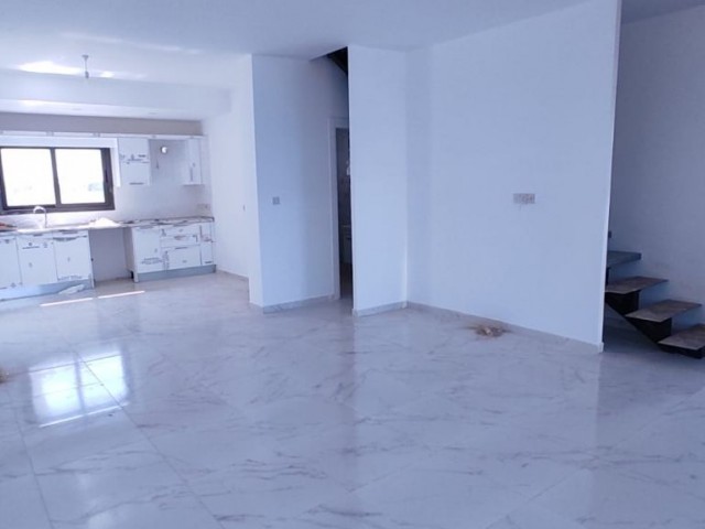 VILLA ZUM VERKAUF IN HAMITKÖY.. Kontakt: 0542 885 88 88 ** 