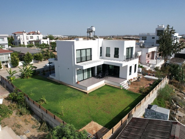 Villa For Sale In Girne Bosphorus Area