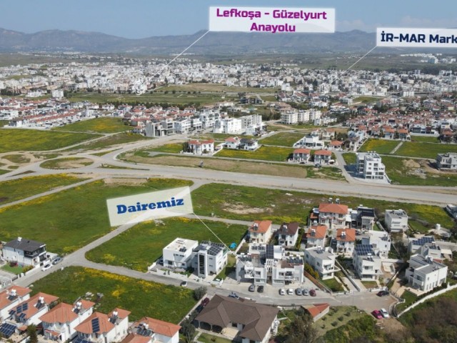 Yenikent'te 2 katlı apartmanın 2. katında geniş teraslı ve balkonlu, şömineli 3+1 daire