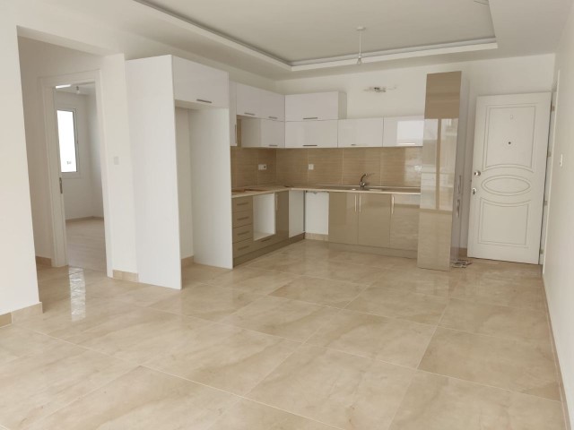 A New 3 + 1 Zero Apartment for Sale On the Site in Kyrenia Alsancak ** 