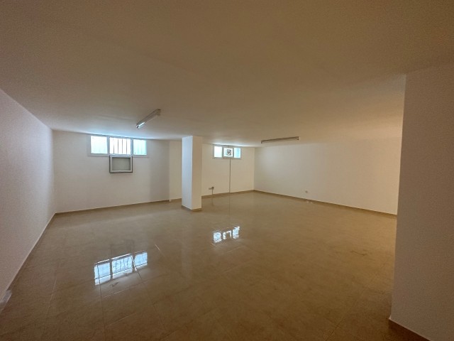 Kuzey Kıbrıs, Girne Alsancak Bölgesinde 1384 m² Arsa Üzerine İnşaa Edilmiş Satılık 5+1 Ultra Lüks 530 m² Villa 