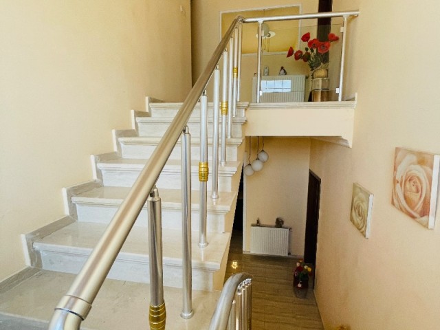 4+2 villa in Nicosia