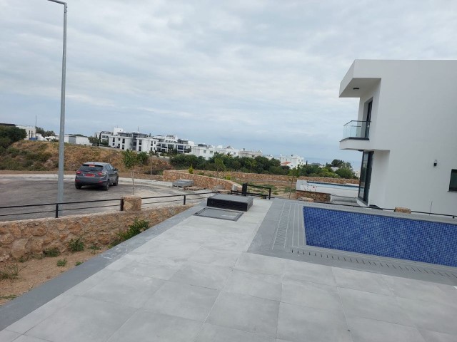 3+1 VILLA ZUM VERKAUF IN GIRNE ÇATALKÖY