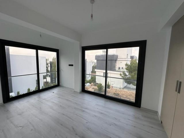 GİRNE ÇATALKÖYDE SATILIK 3+1 SIFIR VILLA