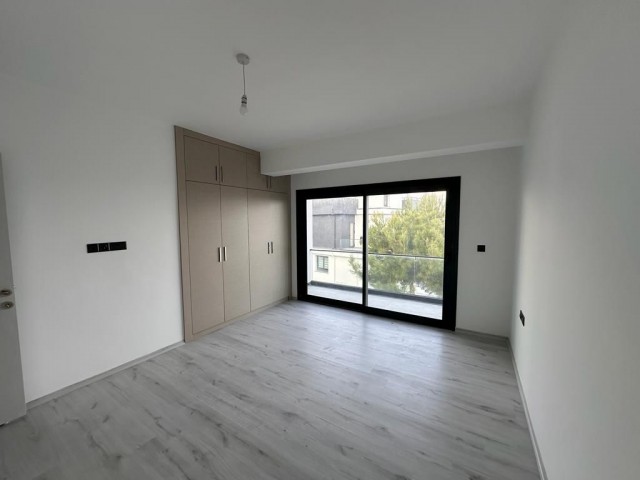 GİRNE ÇATALKÖYDE SATILIK 3+1 SIFIR VILLA