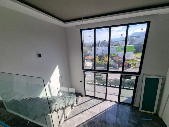 3+1 flat for sale in Girne Karaoğlanoğlu area