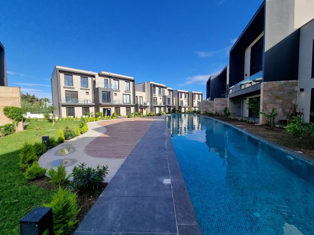 3+1 flat for sale in Girne Karaoğlanoğlu area