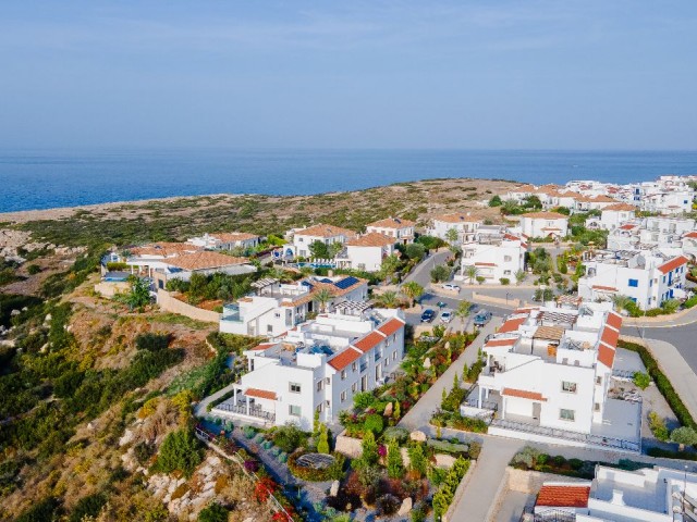 3 Bedroom Ground Floor Apartments For Sale - With Incredible Sea Views