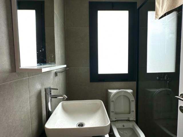 یک آپارتمان 2+1 گوشه ای با دید مستقیم دریا در کوو گاردن، یکی از مناسب ترین پروژه ها در منطقه Esentepe برای فروش است.