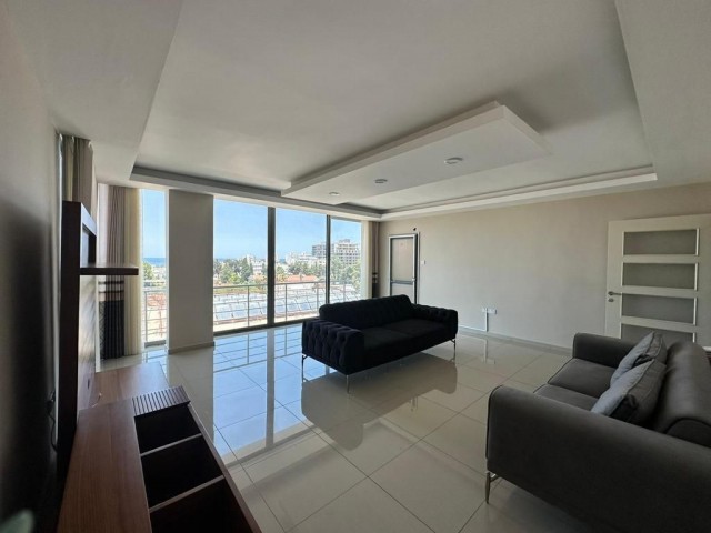 NEW in 3 bedroom apartment for rent in girne