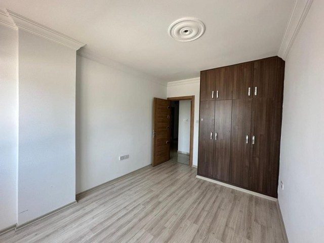 NEW in 3 bedroom apartment for rent in girne