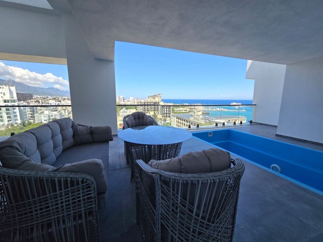 Three-Bedroom Apartment with Sea View and Private Pool