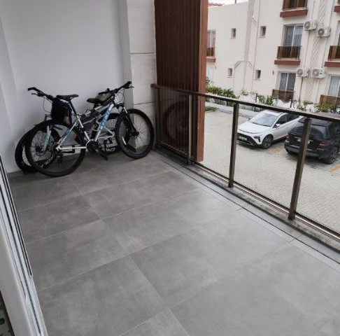 Daily rental flat in a complex with courtyard 2 and 1 pool view. daily rent electricity bills by meter internet final cleaning refundable deposit