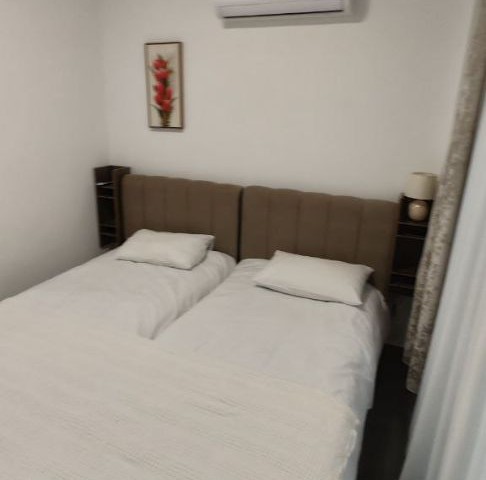 Daily rental flat in a complex with courtyard 2 and 1 pool view. daily rent electricity bills by meter internet final cleaning refundable deposit