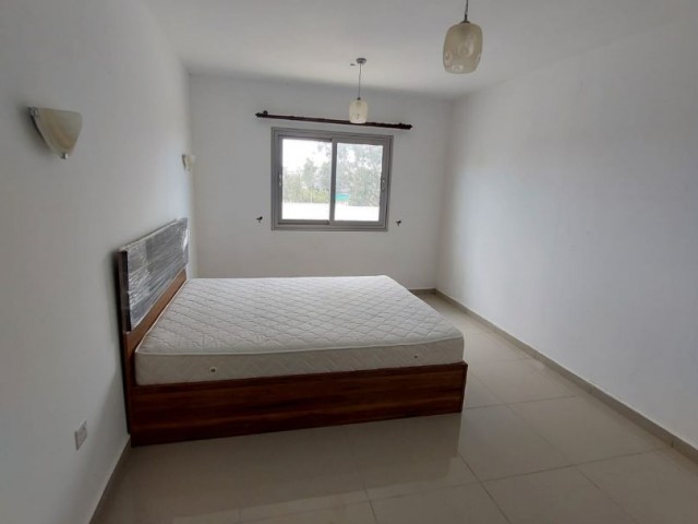 Kuzey Kıbrıs Mağusa Salamis Yolu Üzerinde Deniz Manzaralı Full Eşyalı Satılık 2+1 Penthouse Daire