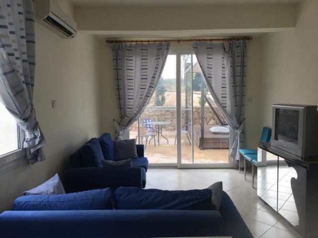 Esentepede Apartment with Pool for Rent Daily for 50 Stg per day ** 