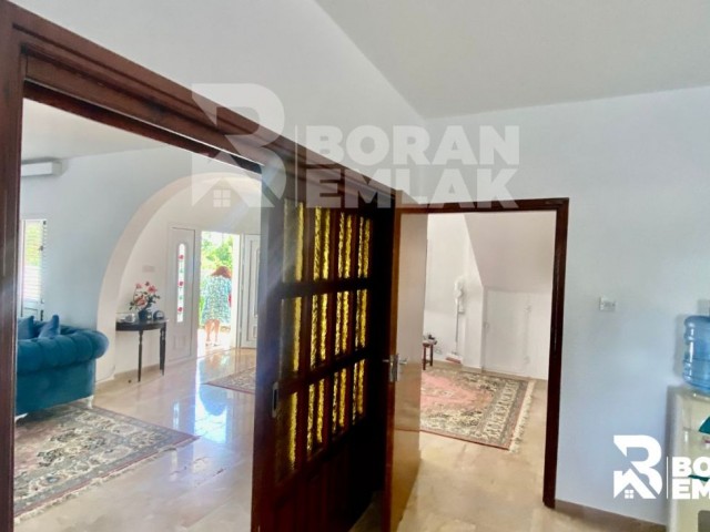 Gelegenheit freistehende Villa in Kyrenia Chatalköy 229,000 STG ** 