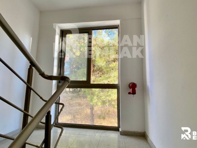 2+1 zentrale Wohnung mit Investitionsvorteil in Kyrenia 72200 STG ** 