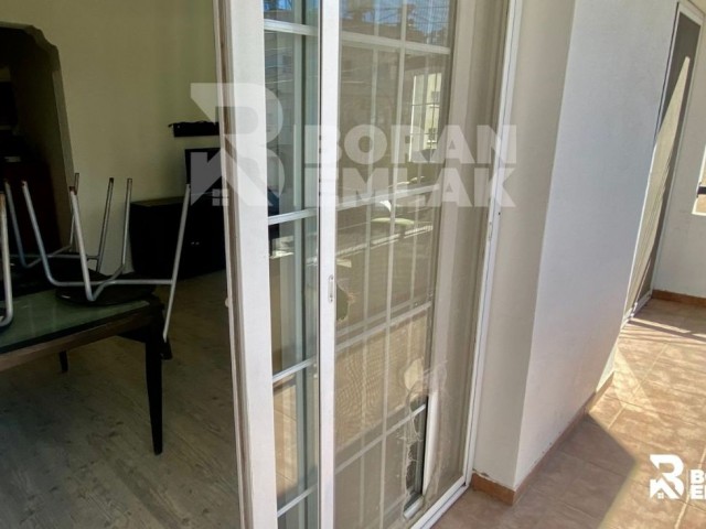 3+1 Wohnung zu vermieten in Nikosia Kucuk Kaymakli 400 STG ** 