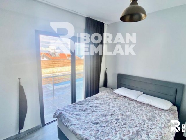 Girne Esentepe'de Kiralık 3+1 Full Eşyalı Havuzlu Luks Villa 