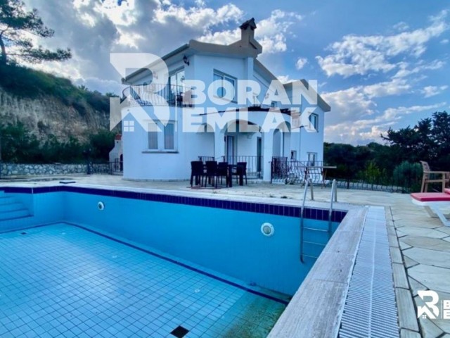 4+1 voll möblierte Villa mit Pool zu vermieten in Esentepe, Kyrenia