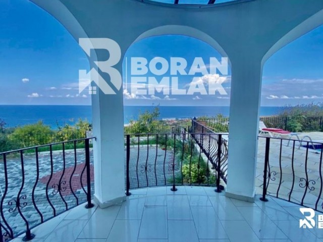 4+1 Luxurious Villa For Rent İn Kyrenia, Esentepe