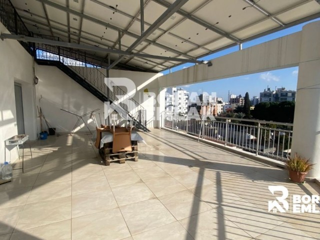 2+1 Penthouse zu vermieten in Yenişehir, Nikosia