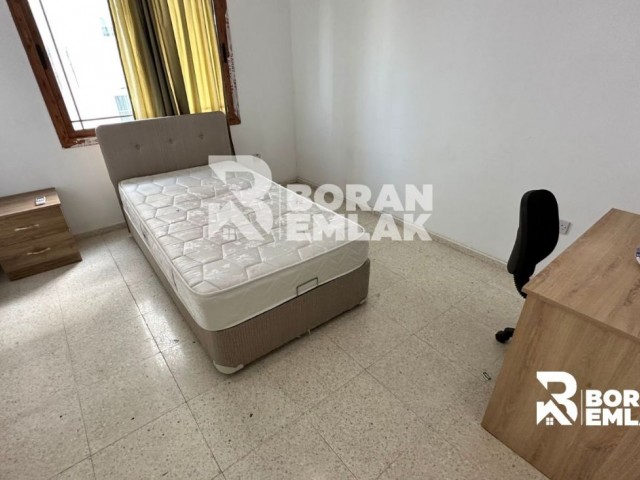 3+1 Apartment for Rent in Kucuk Kaymakli District of Nicosia 9000 TL