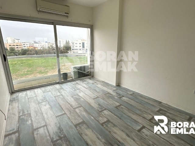 Lefkosa Gonyeli Municipal Boulevard 3+1 Flat For Sale On The Street With Commercial Permit