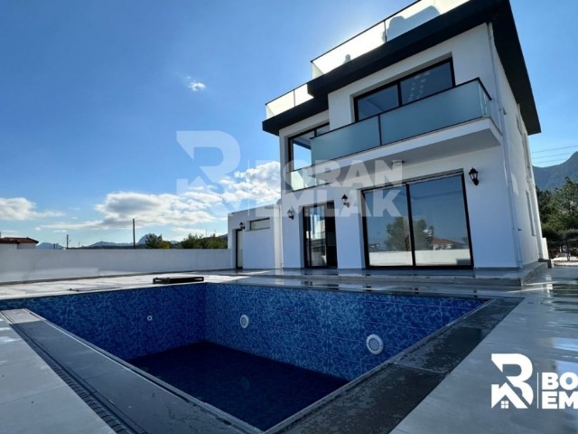 Ready to Move Modern Villas for Sale in Kyrenia Çatalköy