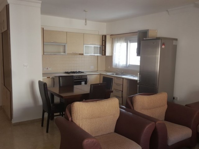 Flat To Rent in Yukarı Girne, Kyrenia