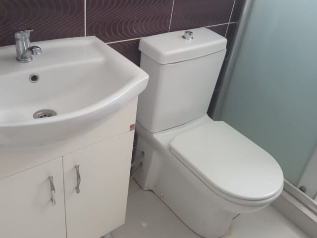 Flat To Rent in Yukarı Girne, Kyrenia