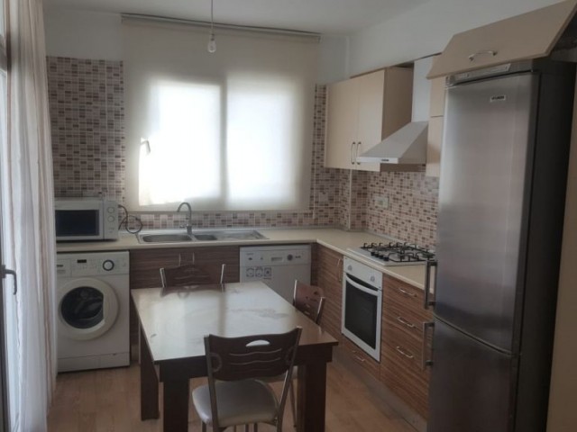 Flat To Rent in Yukarı Girne, Kyrenia