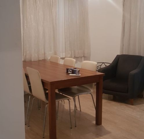 Flat To Rent in Aşağı Girne, Kyrenia