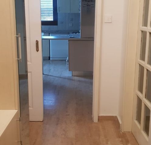 Flat To Rent in Aşağı Girne, Kyrenia