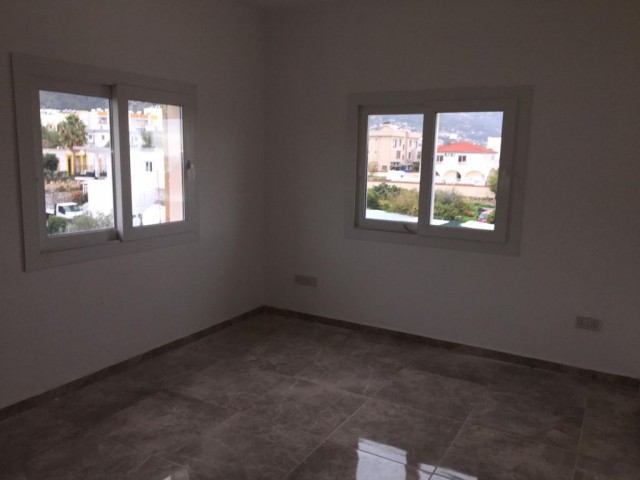 ALSANCAK  SEVİLYA SİTESİ KIRALIK 3+1  DAİRE