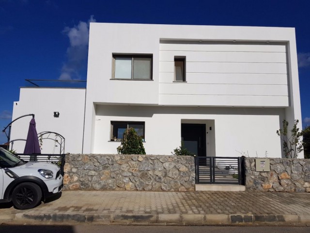 Villa For Sale in Alsancak, Kyrenia