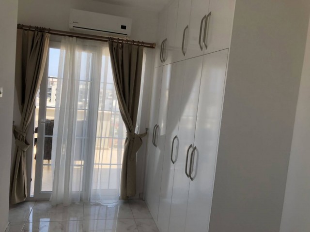 GİRNE MERKEZ'DE  2+1 FULL EŞYALI PENTHOUSE