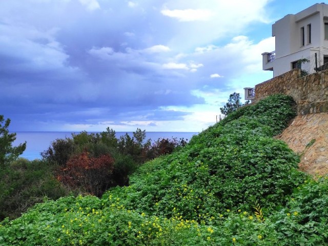 Villa Mit Blick Auf Güzelyali Beach ** 