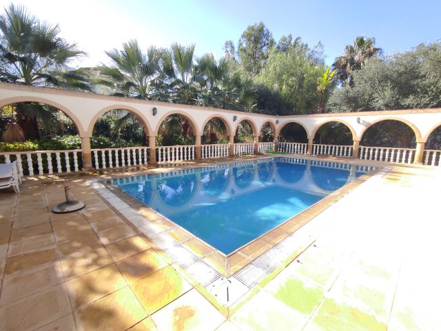 Lux Villa for Rent ** 