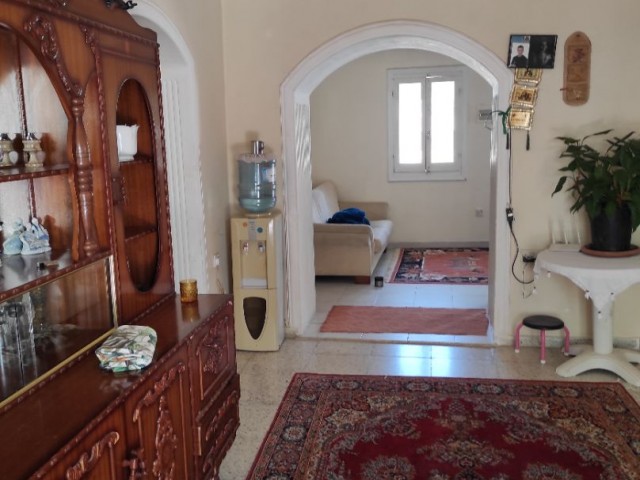 3 bedroom village house in Bellapais