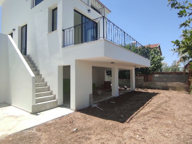 Catalkoyde Müthiş Manzarali Modern Villa