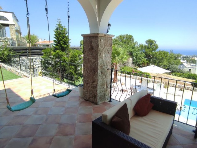 A Fully Furnished Villa Made in Turkish That Cannot Be Interrupted in an Olive Grove ** 