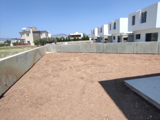 Detached Villas in Yenikent 3 + 1 and 4 + 1 close to completion ** 