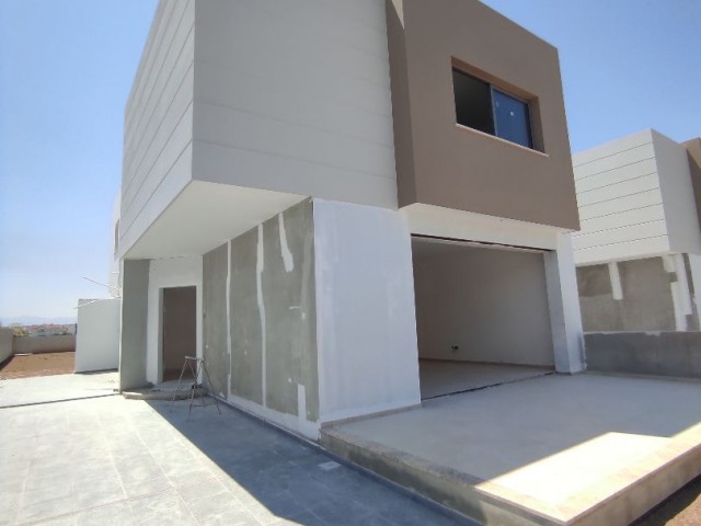 Detached Villas in Yenikent 3 + 1 and 4 + 1 close to completion ** 